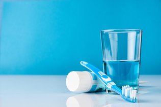 Should You Use Mouthwash Before or After Brushing?