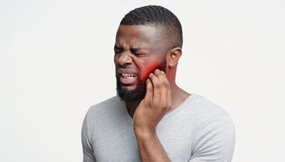 Signs Your Wisdom Teeth Are Impacted and Need Removal – Symptoms, Diagnosis & Treatment